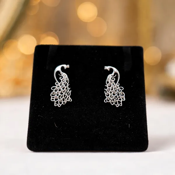 Artisanal_Peacock_Filigree_Earrings