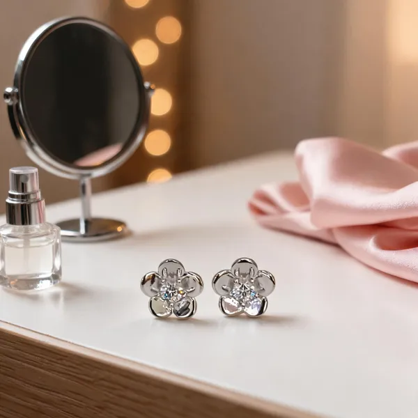 Dainty_Floral_Cz_Stud_Earrings