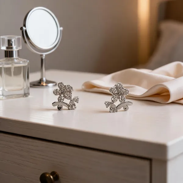 Dainty_Blossom_Cz_Stud_Earrings