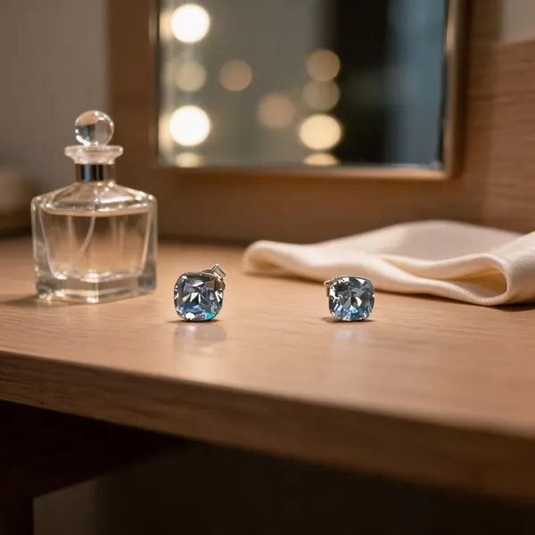 Classic_Aquamarine_Hue_Solitaire_Studs