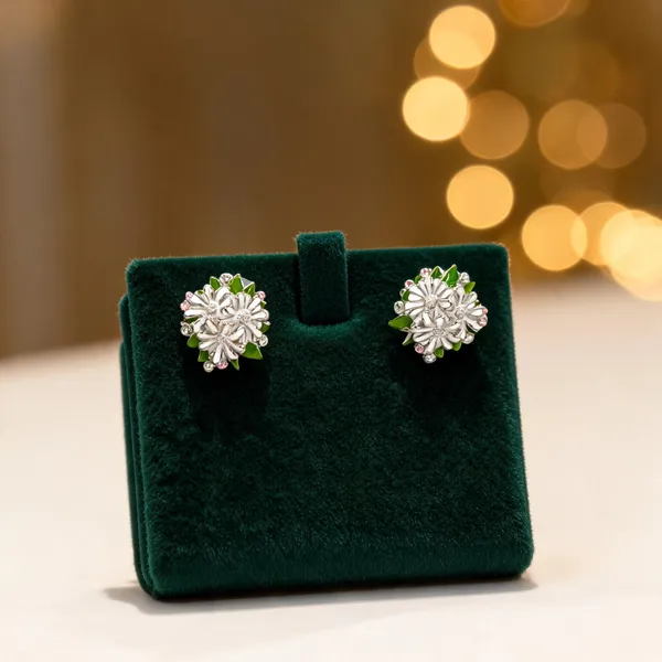 Enamel_Bloom_Daisy_Cluster_Studs_Earrings_Only