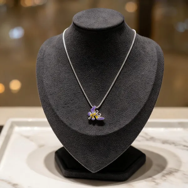 Enamel_Iris_Flower_Pendant_Necklace