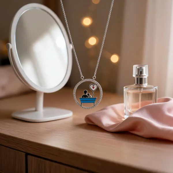 Enameled_Couple_Love_Bench_Necklace