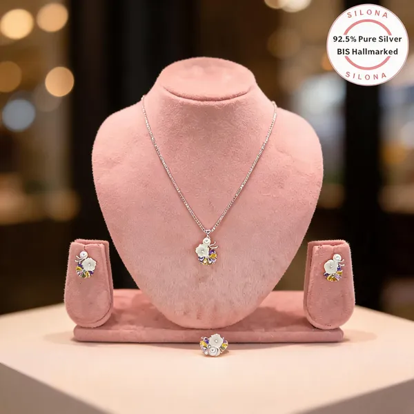 Pastel_Enamel_Bloom_Set_With_Mother_Of_Pearl_Rainbow_Cz