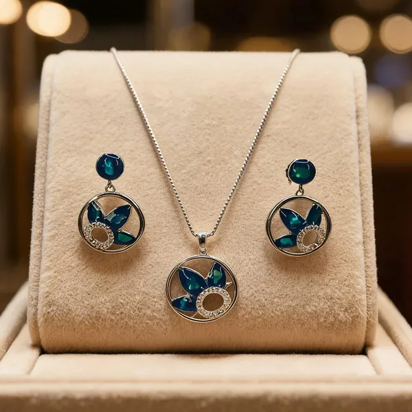 Chic_Azure_Petal_Necklace_Earring_Set
