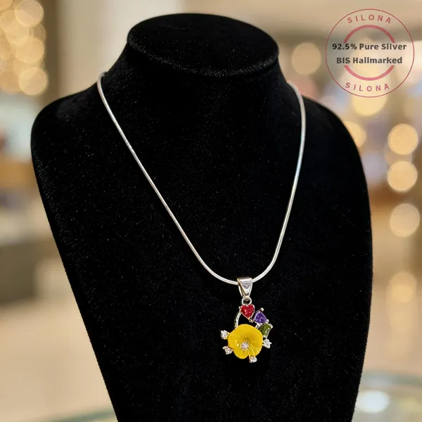 Vibrant_Buttercup_Flower_Necklace_Earring_Set