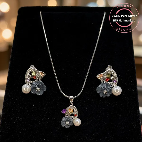 Couture_Floral_Cluster_Necklace_Set