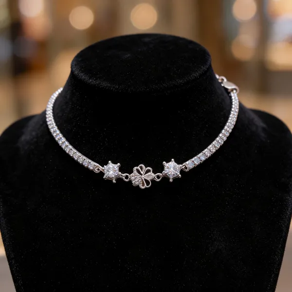 Dainty_Lavender_Clover_Tennis_Bracelet