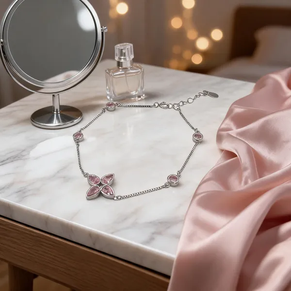 Dainty_Clover_Leaf_Pink_Zirconia_Bracelet