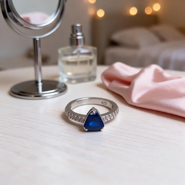 Trillion_Sapphire_Hue_Cz_Ring
