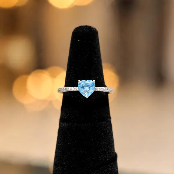 Aquamarine_Hue_Heart_Promise_Ring