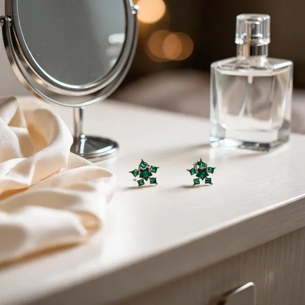 Celestial_Star_Stud_Earrings_Green
