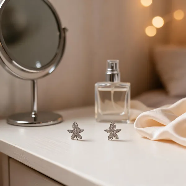 Pave_Leaf_Stud_Earrings_Clear