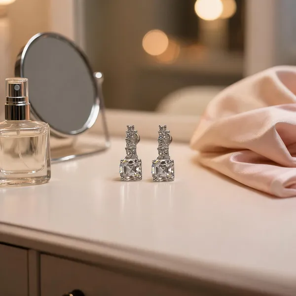 Asscher_Cut_Drop_Earrings_Clear