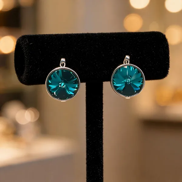 Solitaire_Antique_Crystal_Hoop_Earrings_Blue