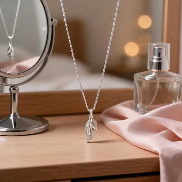 Silver_Delicate_Pave_Leaf_Pendant_Necklace