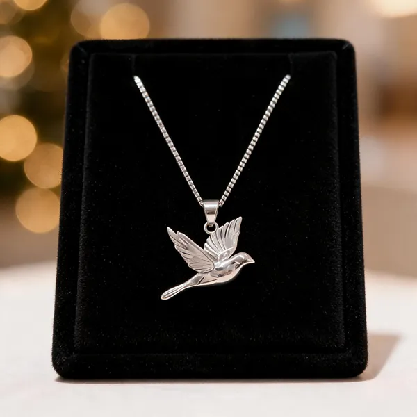 Silver_Sculpted_Flying_Dove_Pendant_Necklace