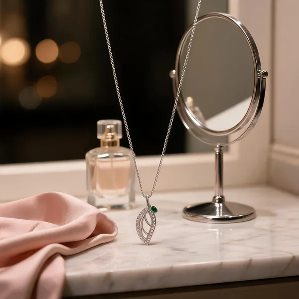 Silver_Pave_Open_Leaf_Pendant_Necklace