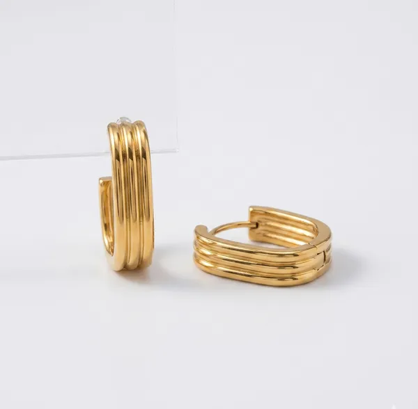Aliki__Earrings_gold_Stainless_steel
