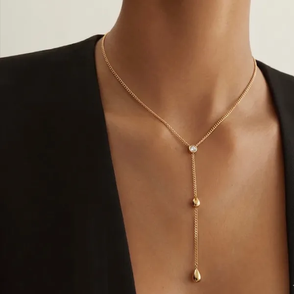 Martha__Pendant__gold_Stainless_steel