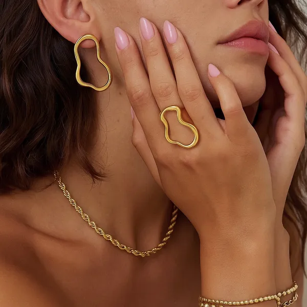 Hetha__Earrings_gold_Stainless_steel