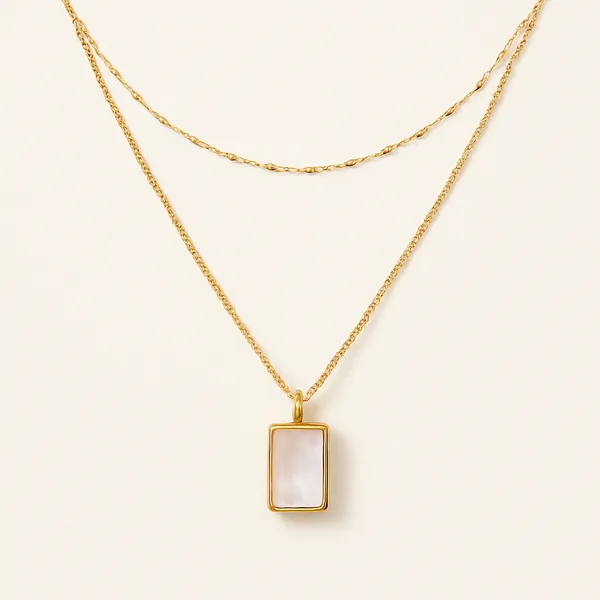 Lois__Pendant__gold_Stainless_steel