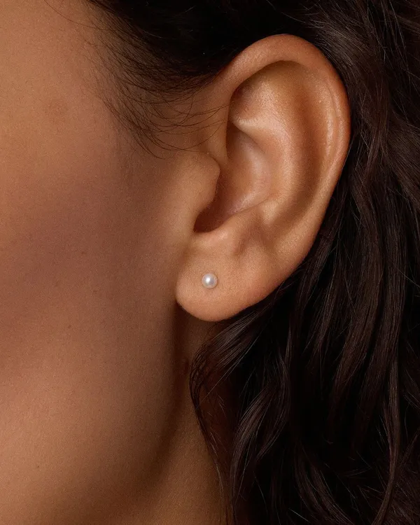 Syme__Earrings_gold_Stainless_steel