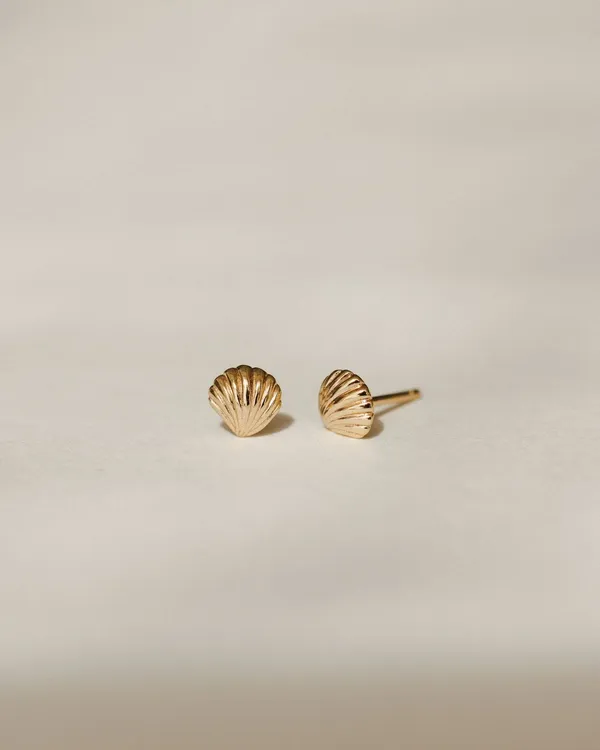 Ione__Earrings_gold_Stainless_steel