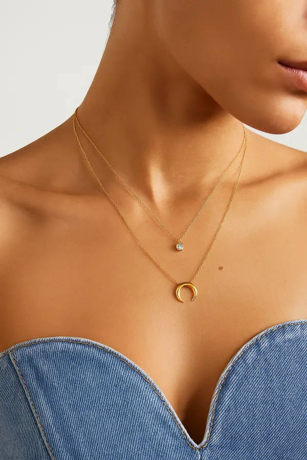 Selene__Pendant__gold_Stainless_steel