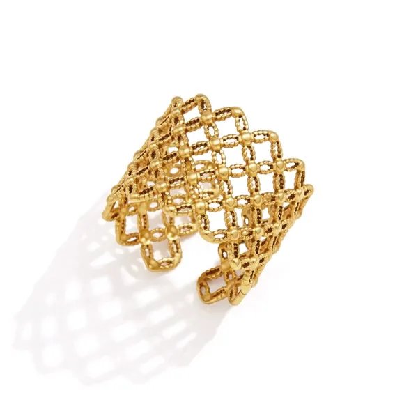 Grid_Ring__Ring_gold_Stainless_steel