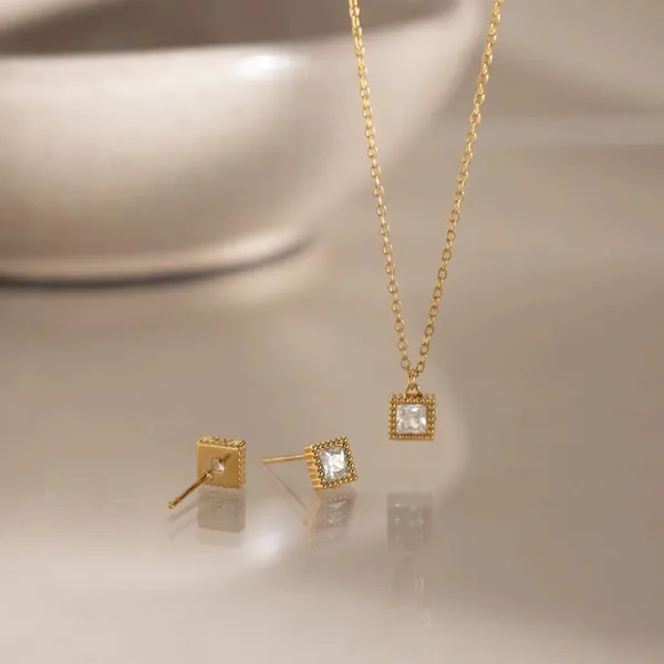 Square_Crystal_Jewelry_Set__Necklace_gold_Stainless_steel
