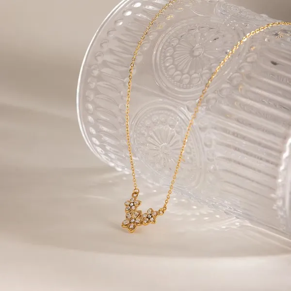 Blossom_Necklace__Necklace_gold_Stainless_steel