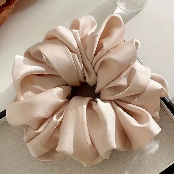 Silk_Jumbo_Scrunchie_Rose_Gold_Scrunchie__Rosegold_silk