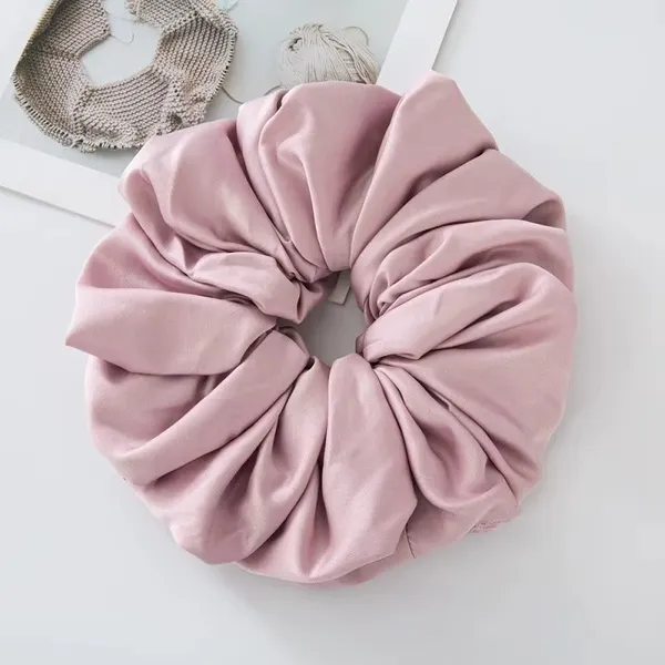 Silk_Jumbo_Scrunchie_Pink_Scrunchie__Pink_silk