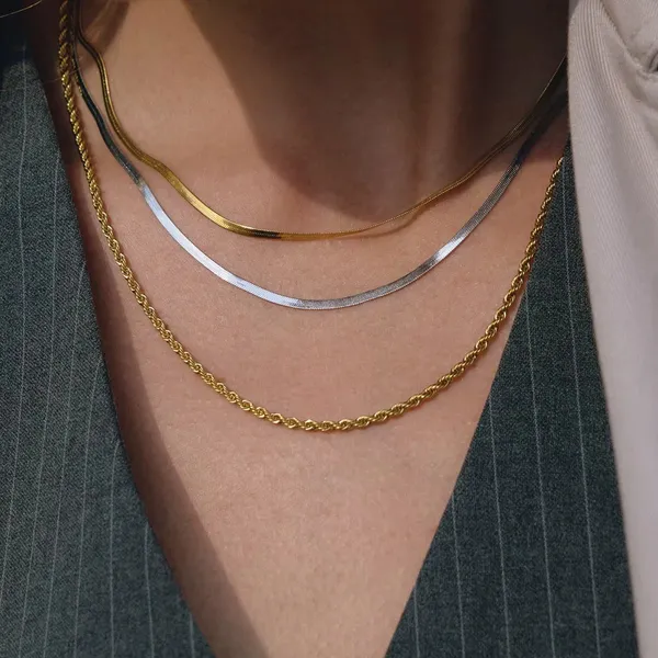 Luxe_Liquid_Layer__chain_gold_Stainless_steel