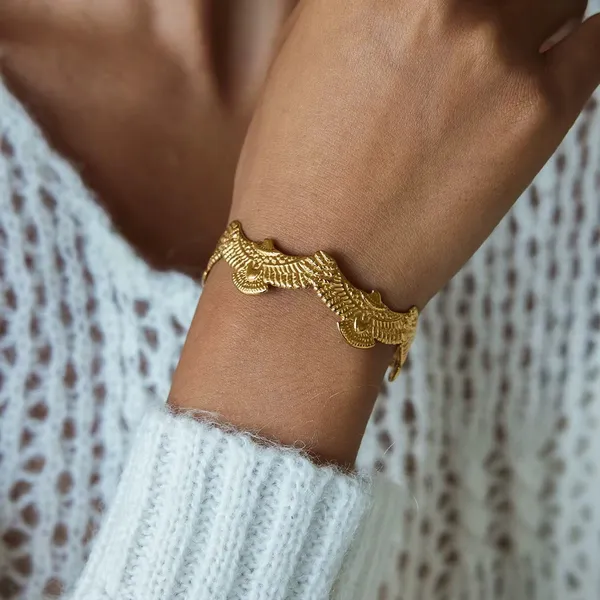 Aur_Va_Cuff__Bracelet__gold_Stainless_steel