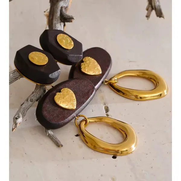 Golden_Ember_Earrings__Earrings_gold_Stainless_steel