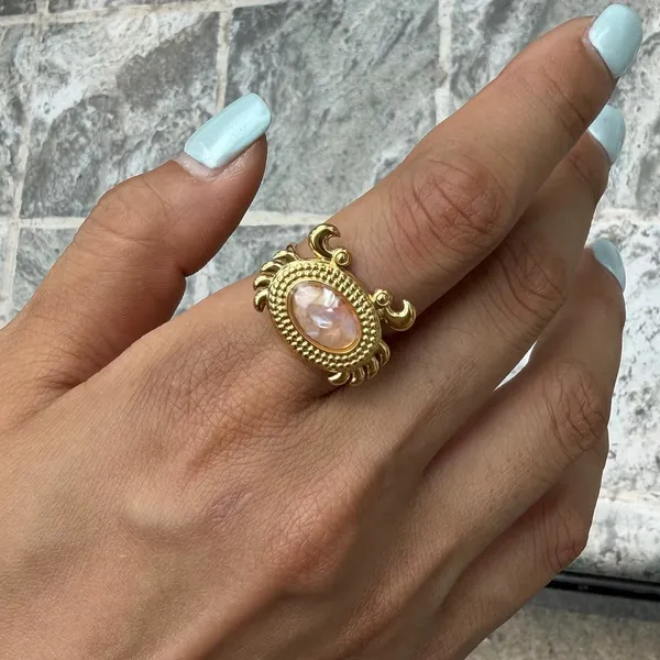 Shell_Crab_Statement_Ring__Ring_gold_Stainless_steel