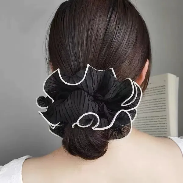Pleated_Mesh_Scrunchie_White_Scrunchie__White_silk