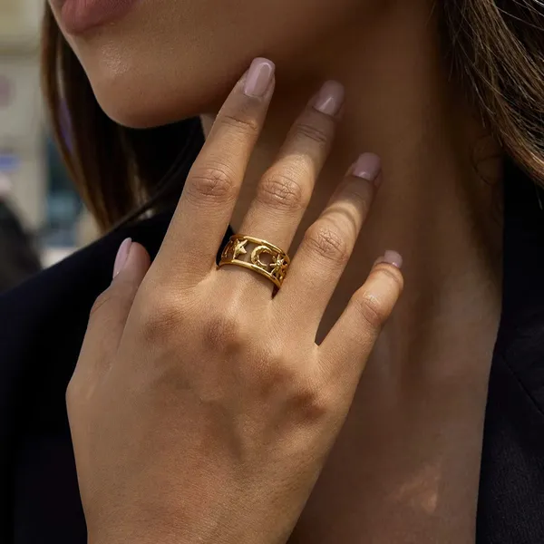 Sun_And_Moon_Charm_Ring_Gold_Ring_Gold_Stainless_steel