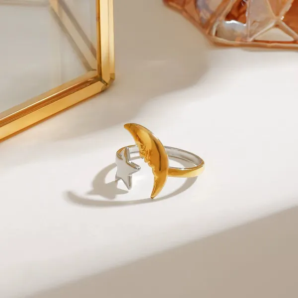 Moonbeam_Star__ring_gold_Stainless_steel