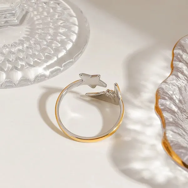 Moonbeam_Star__ring_gold_Stainless_steel