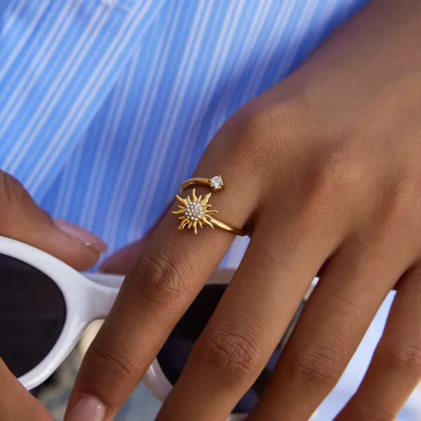 Sunburst_Zircon_Ring__Ring_Gold_Stainless_steel