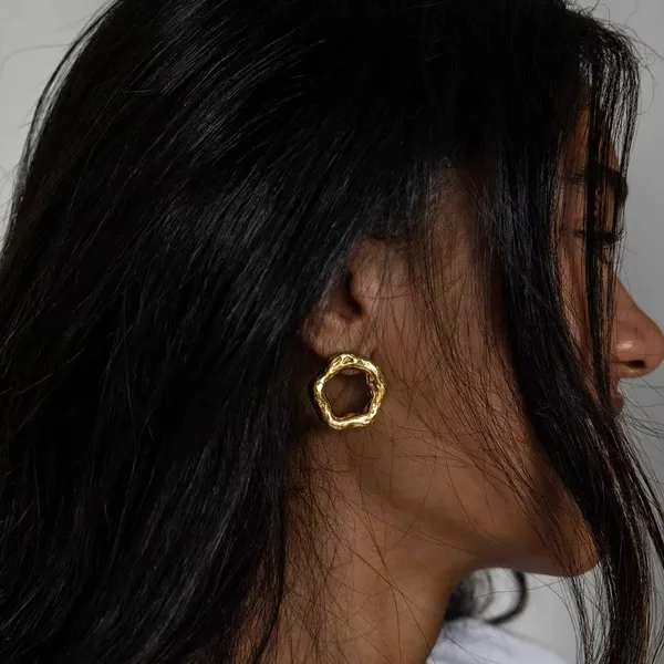 Molten_Hoop_Studs__Studs_gold_Stainless_steel