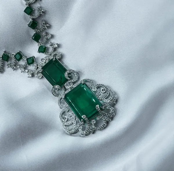 Cz_Stone_Necklace_Set__Necklace__green_Stainless_steel
