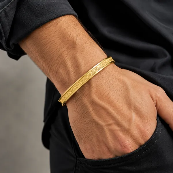 Leather_Pattern_Bracelet_For_Men_7_Inch__Bracelet__gold_Stainless_steel