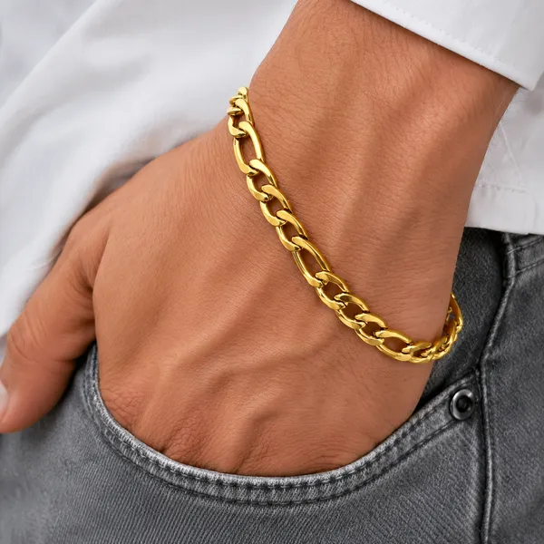 Classic_Gold_Curb_Chain_Bracelet_8_Inch__Bracelet__gold_Stainless_steel