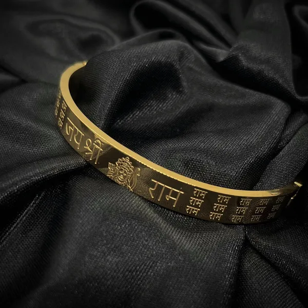 Jai_Shree_Ram_Men_S_Gold_Bracelet__Bracelet__gold_Stainless_steel