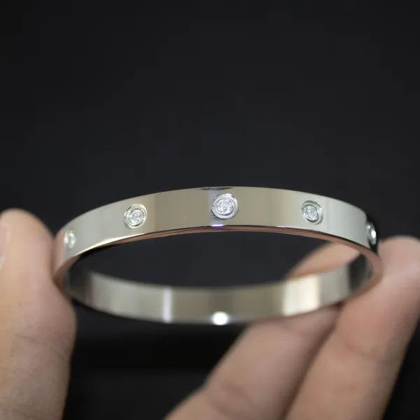 Classic_Love_Diamond_Silver_Bracelet_For_Men__Bracelet__silver_Stainless_steel