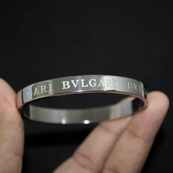 Minimalistic_Luxury_Silver_Men_S_Bracelet__Bracelet__silver_Stainless_steel